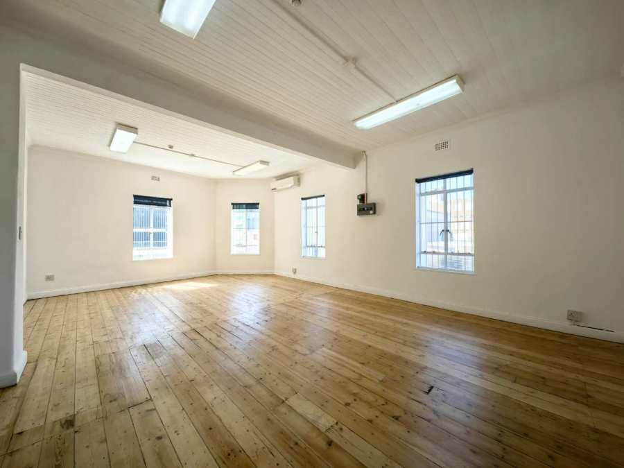 To Let commercial Property for Rent in Wynberg Western Cape